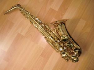 Julius Altsaxofon SX 90 kile-værdig - som ny -