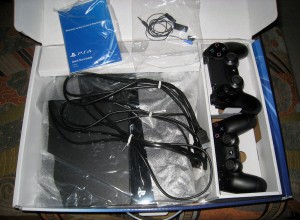 (seneste udgave) nye Sony PS4-500GB